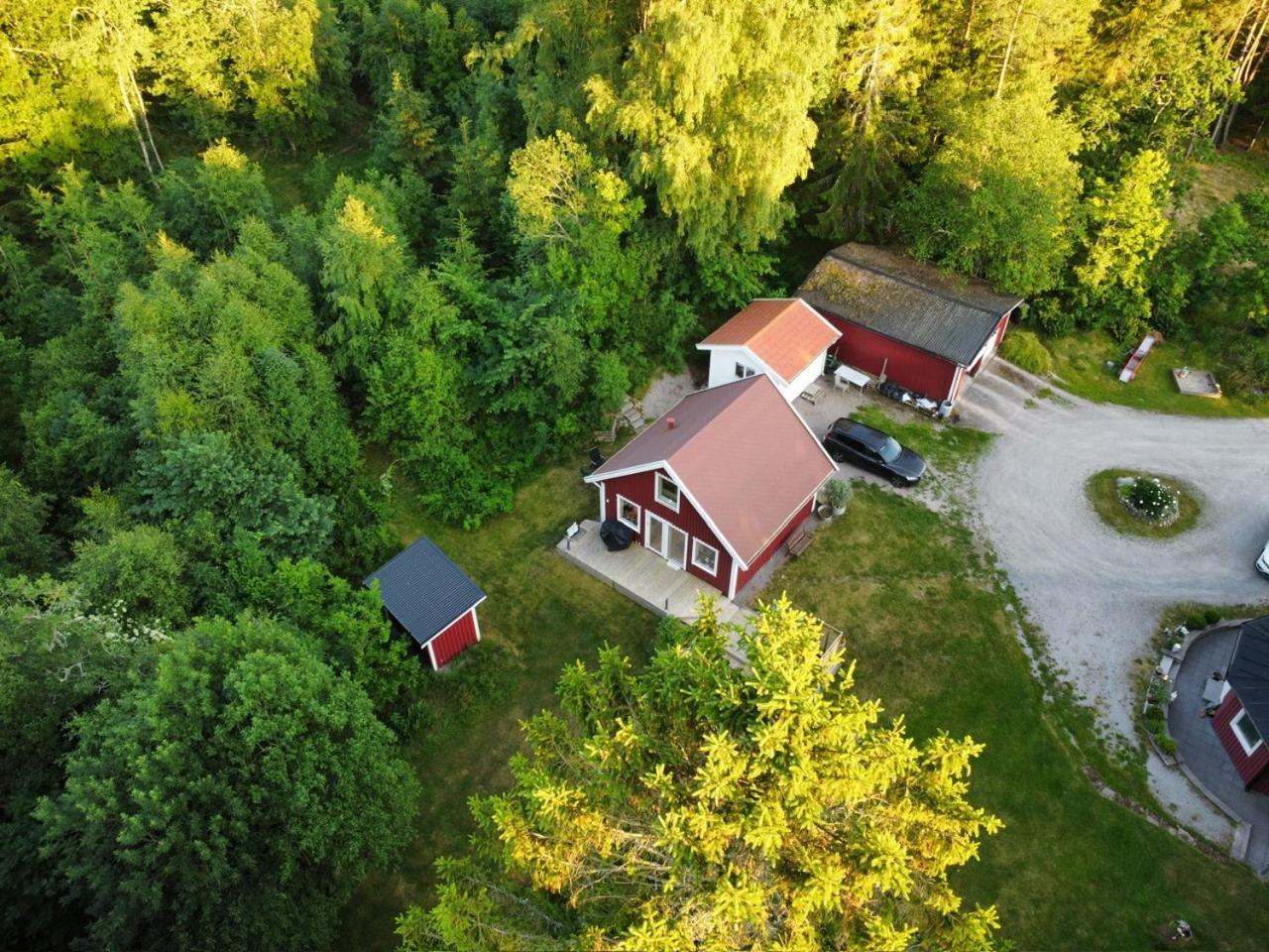 The Blomsholm - Recharge Your Electric Car Holiday home *