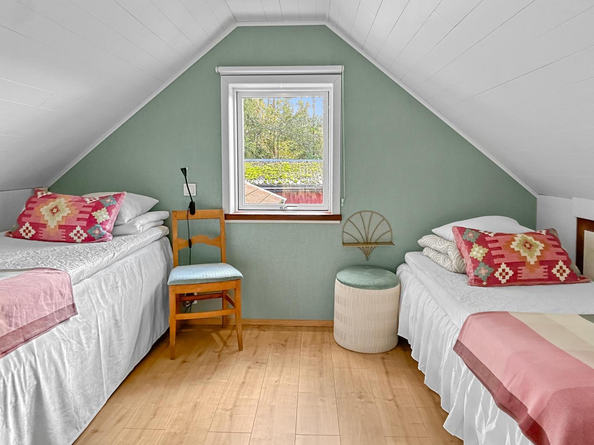 Holiday home The Blomsholm - Recharge Your Electric Car Stromstad